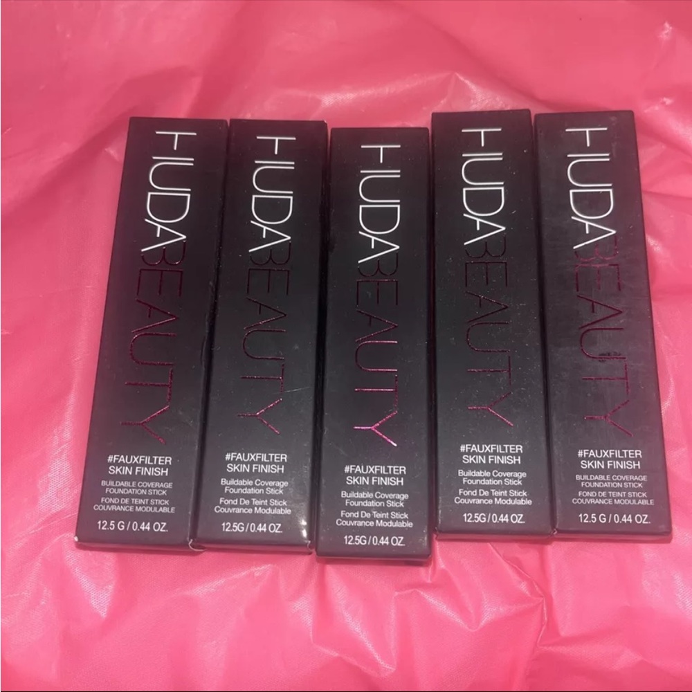 Huda Beauty Fauxfilter Skin Finish Foundation Stick 12.5G CHOOSE YOUR SHADE NIB